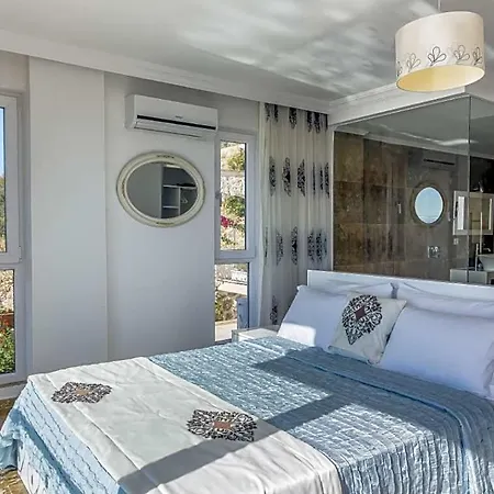 In Sleeps 10 Includes Swimming Pool Air Con And Wifi 9 Villa *