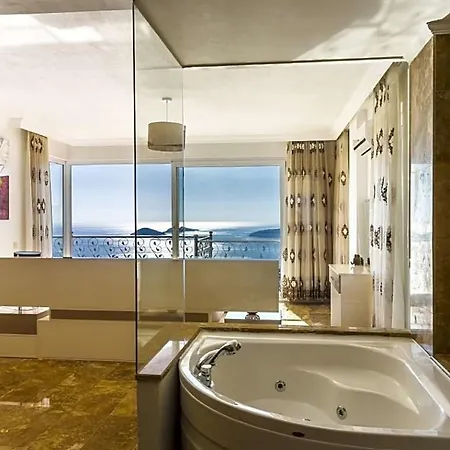 Vila In Sleeps 10 Includes Swimming Pool Air Con And Wifi 9 Kalkan